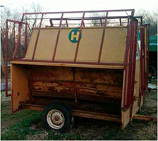 Feeder avaiable for retn from Hartville Feed